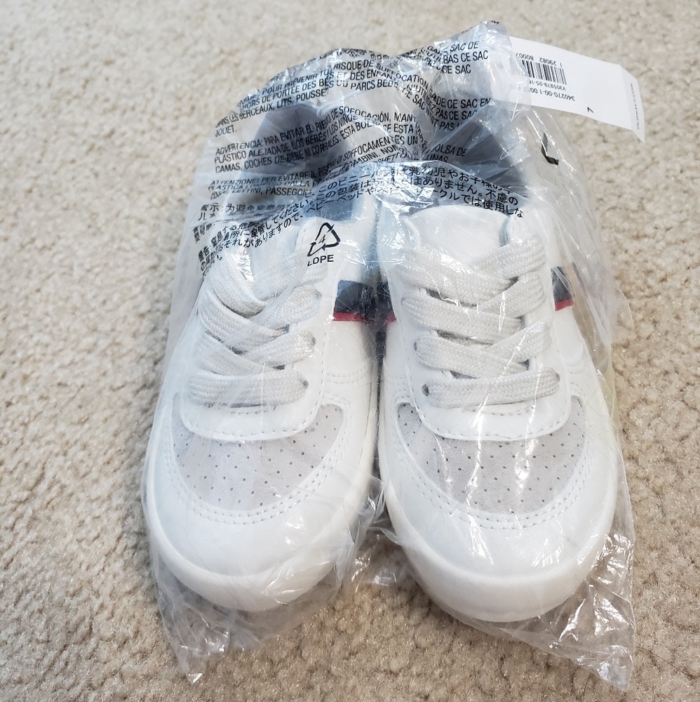 Toddler boy sneakers